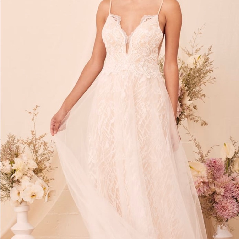 Wedding dress